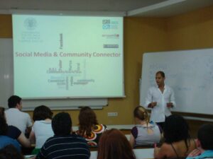 ISRA CURSO SOCIAL MEDIA UPV 1.web  300x225 Speaker