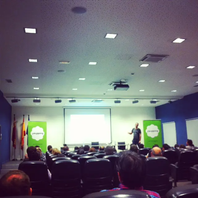 adictos social media murcia