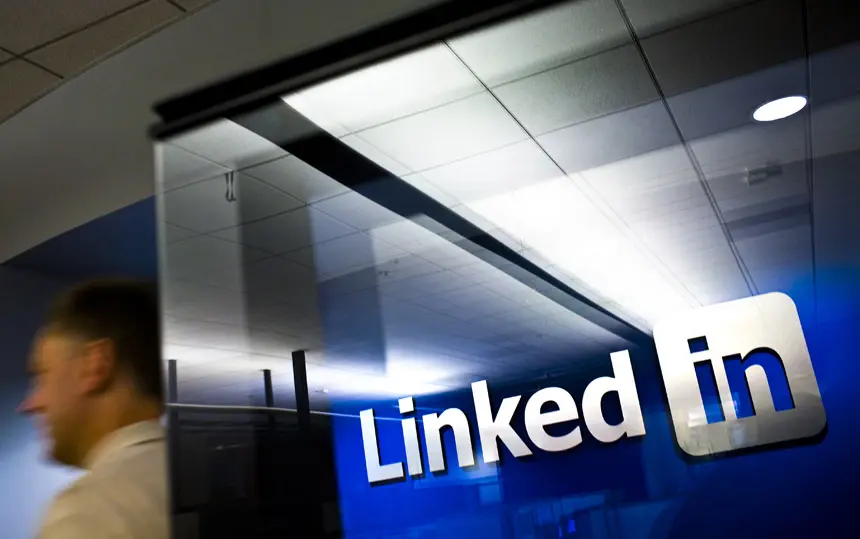 como isragarcia usa linkedin