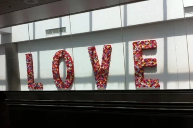 with love - isra garcía