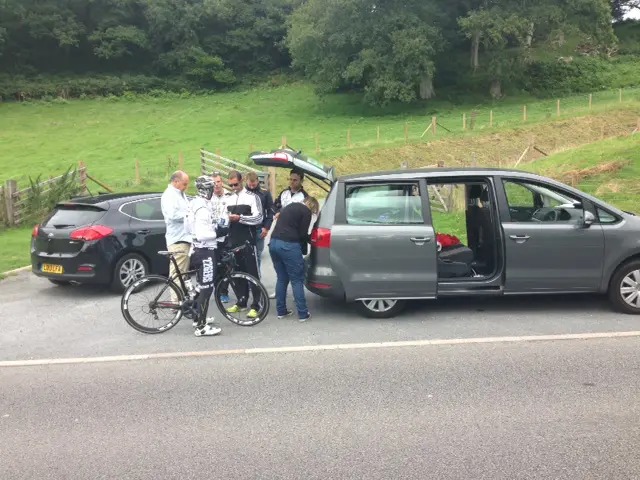 equipo Apoyo isra garcia ultraman uk