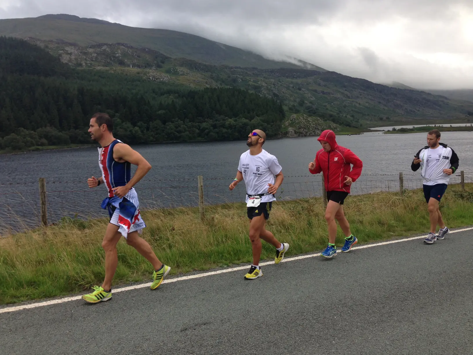 Corriendo con increíbles en Ultraman UK