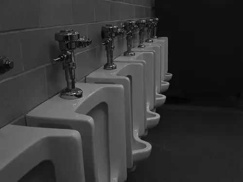 tu lugar no está en ningún ranking social media