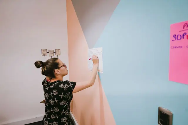 Stand OUT program es educación impactante y disruptiva