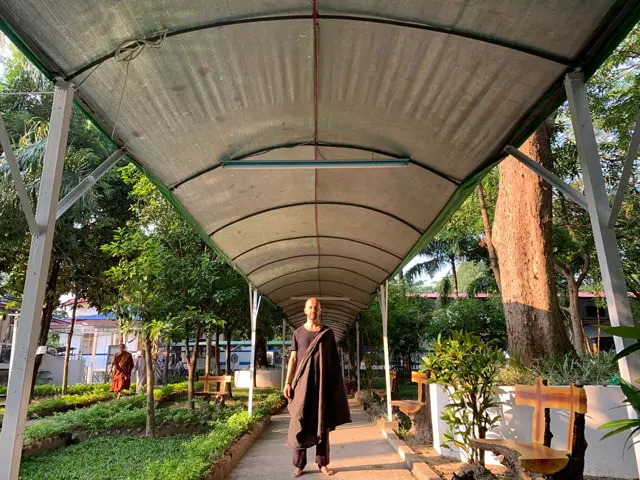 Retiro de meditación vipassana - Isra García