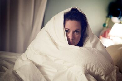 Por qué necesitas salir de la cama cuanto antes...