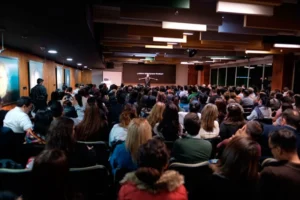 intentar de forma deliberada