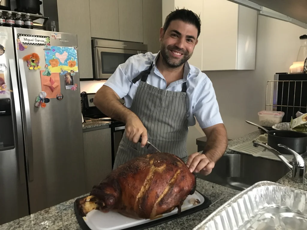 día de acción de gracias - miguel garcía cardona