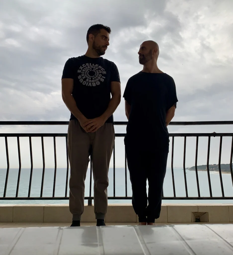 preguntas de toni arco y respuestas de isra garcía