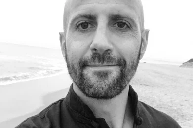 curso de meditación Vipassana en Dhamma Neru - Isra García