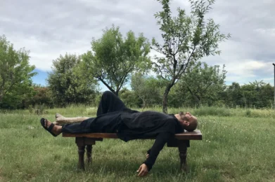 Isra Garcia sobre practicar la ecuanimidad y la meditación vipassana
