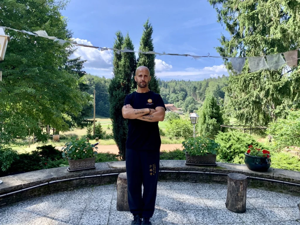 los aprendizajes en el templo shaolin europa - programa monastery on time