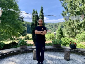 los aprendizajes en el templo shaolin europa - programa monastery on time