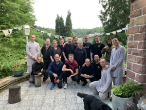 Viviendo bajo las reglas de vida de un monje Shaolin - Templo Shaolin Europa maestro Shi Heng Yi