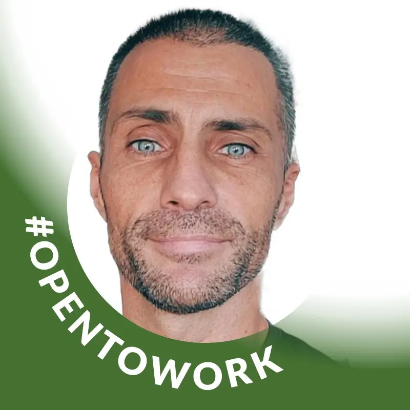 <a href="https://www.linkedin.com/in/carlos-gutierrez-coach/ " target="_blank">Carlos Gutiérrez </a>