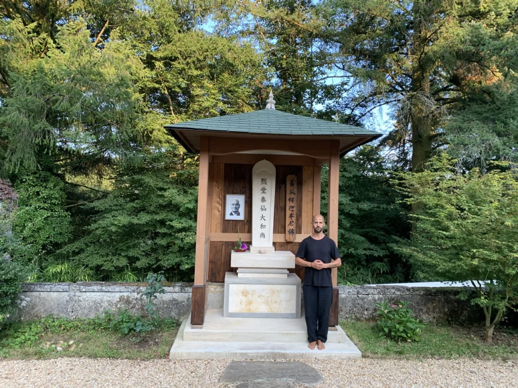 Maestro taisen deshimaru tributo Francia zazen