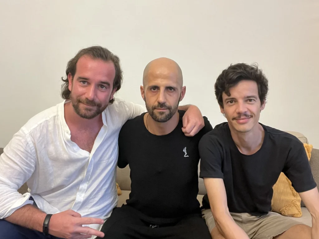 Víctor Ronco y Álex Fernández en el podcast de Isra García hablando sobre bitcoin, criptodivisas y criptoeconomía