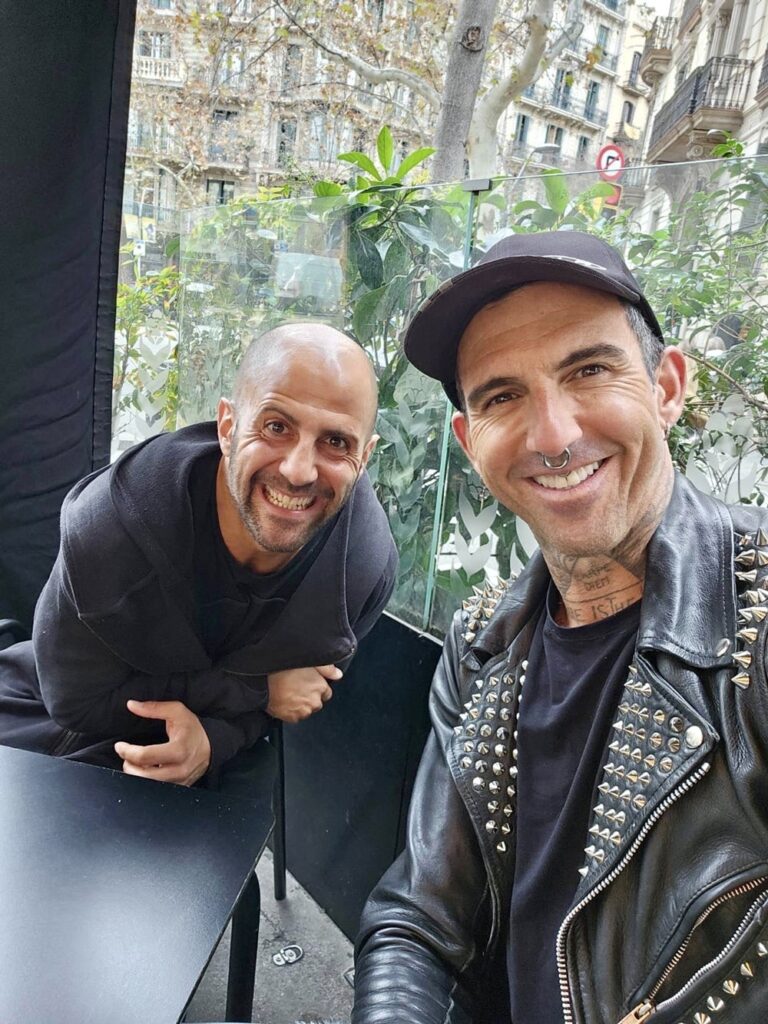 Conversación entre Isra Garcia y Josef Ajram sobre grandes aprendizajes, momentos trascendentales, rituales, la gran victoria y la vida
