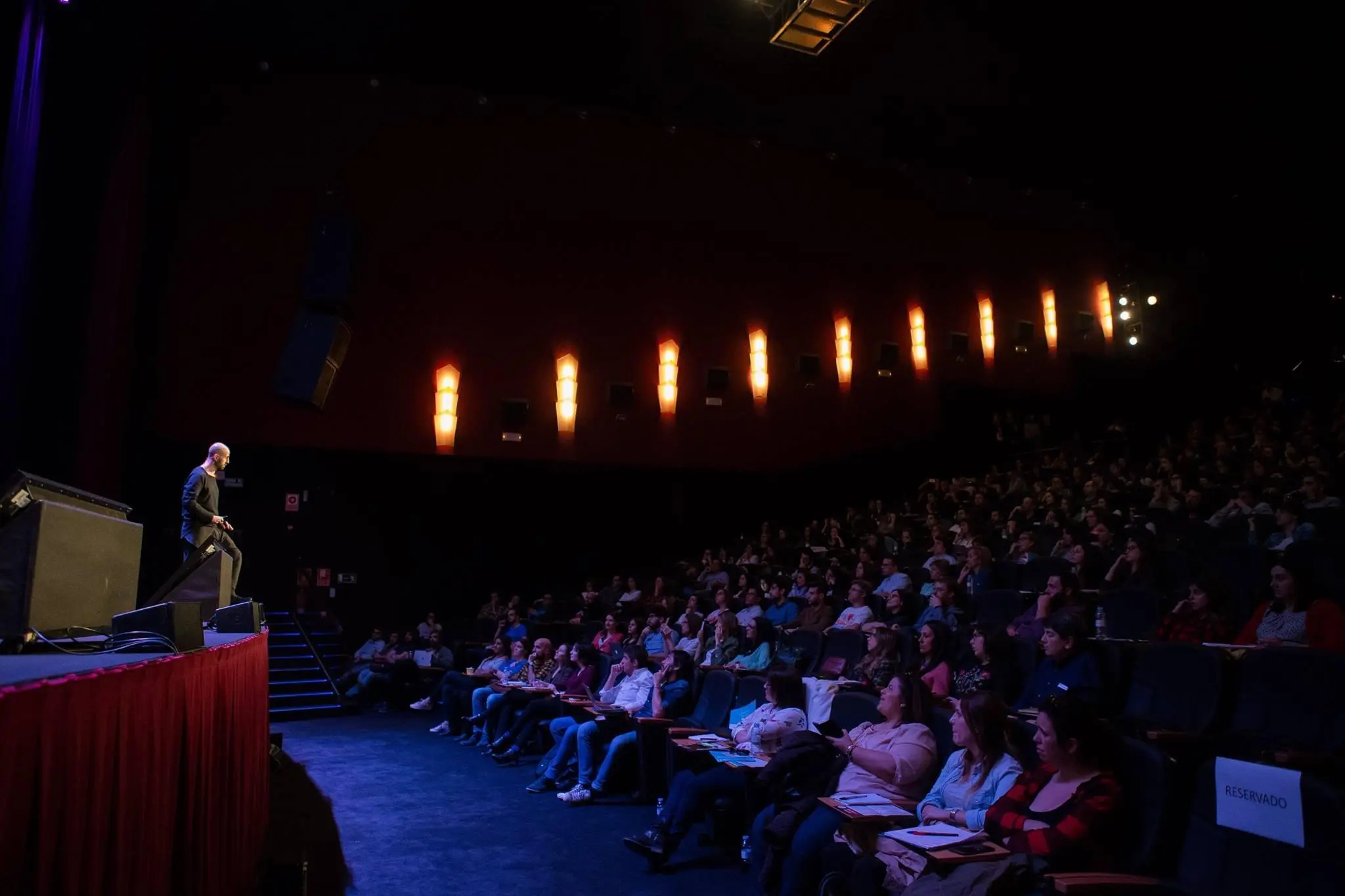 Isra garcia conferencia metodologia las cuatro dimensiones del potencial humano - isra garcia presenta la metodología y programa de alto rendimiento holístico