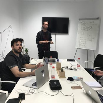 liderar el cambio diario son 84600 segundos