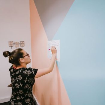 Stand OUT program es educación impactante y disruptiva
