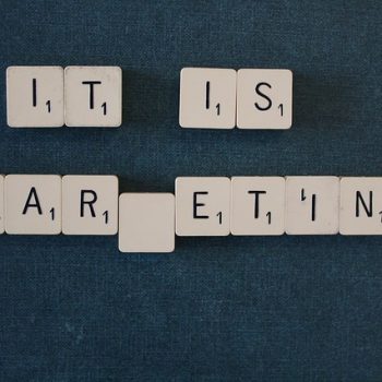 hacer marketing