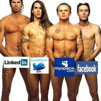 Como isra usa facebook