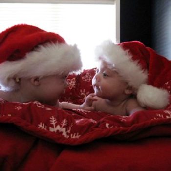 twins-in-Christmas-holiday